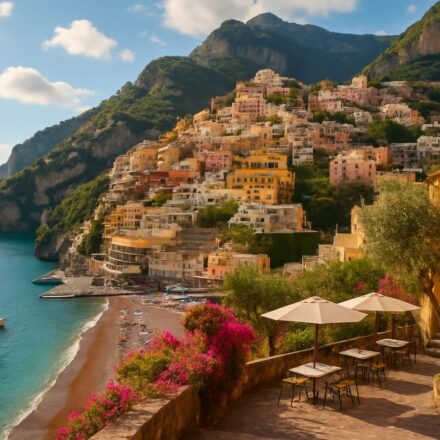 Explorez Positano, charmante petite ville située au sud de l'Italie, et découvrez ses paysages pittoresques, ses plages magnifiques et sa culture méditerranéenne unique.