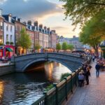 découvrez dublin avec notre guide complet : lieux incontournables, conseils pratiques et activités pour profiter pleinement de la capitale irlandaise.